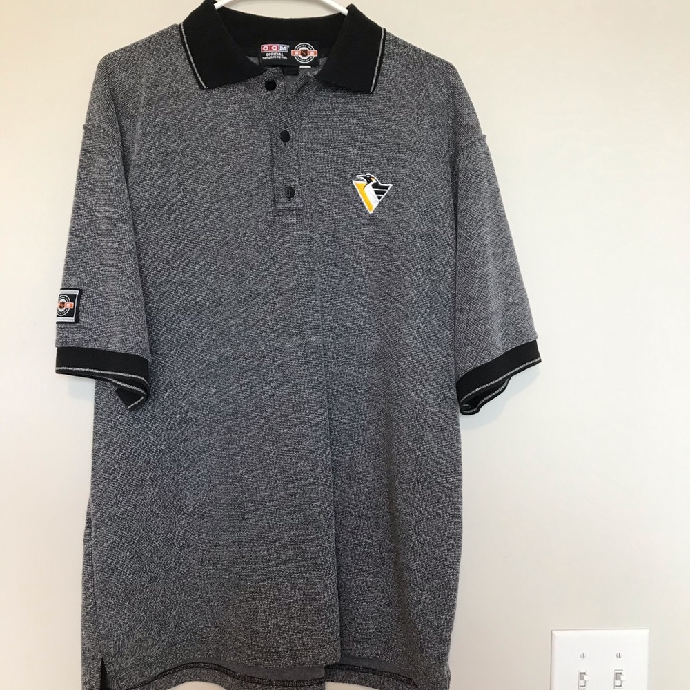 Vintage CCM Center Ice authority NHL shirt
